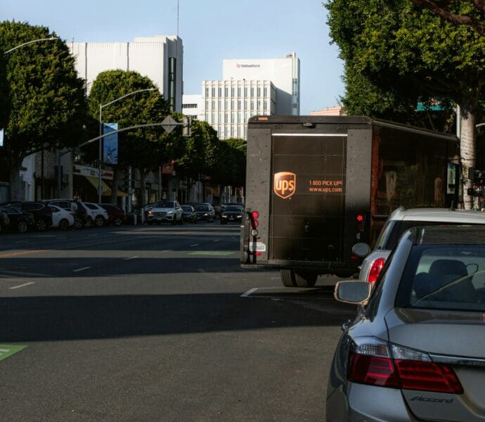 UPS Mail Innovations’ USPS Deal Ends: What It Means for Lightweight Shipping